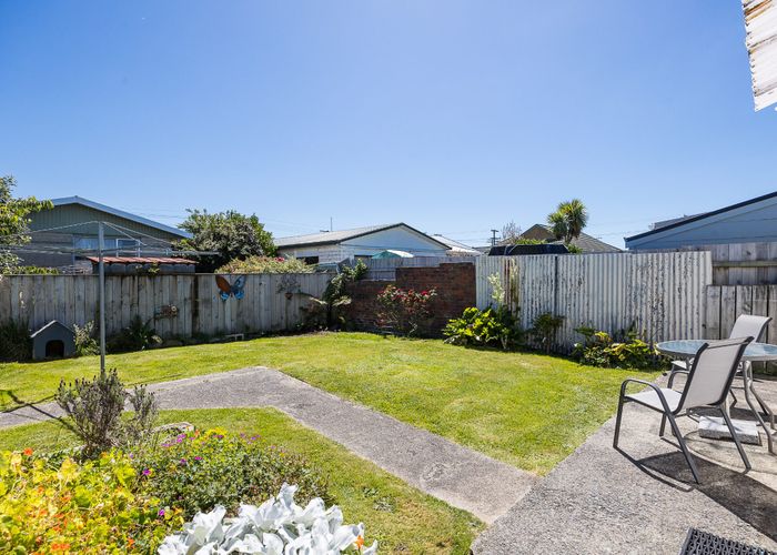  at 210 Oxford Street, South Dunedin, Dunedin