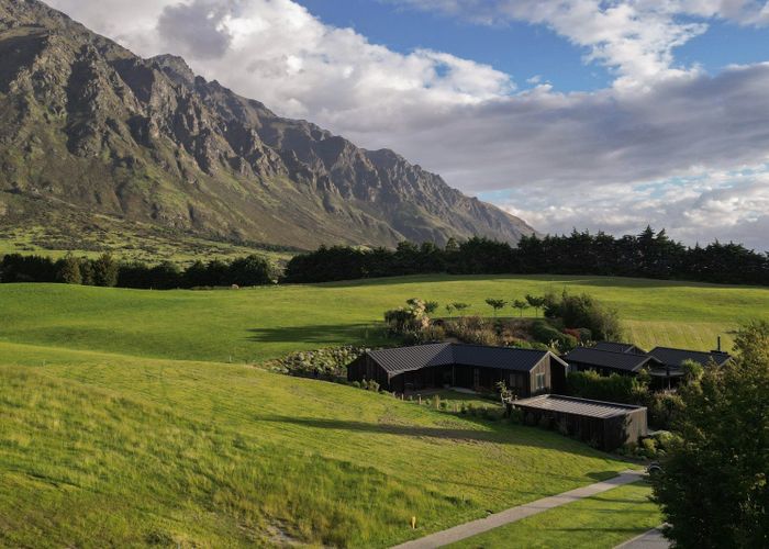  at 13 Pendeen Crescent, Jacks Point, Queenstown-Lakes, Otago