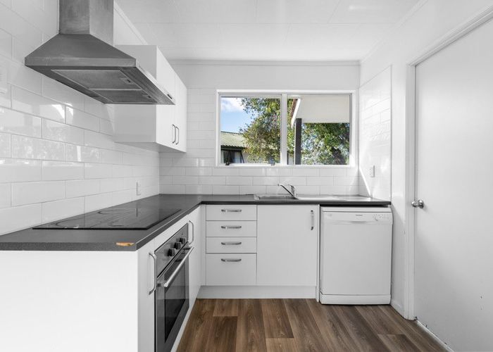  at 35 Purcell Place, Melville, Hamilton, Waikato