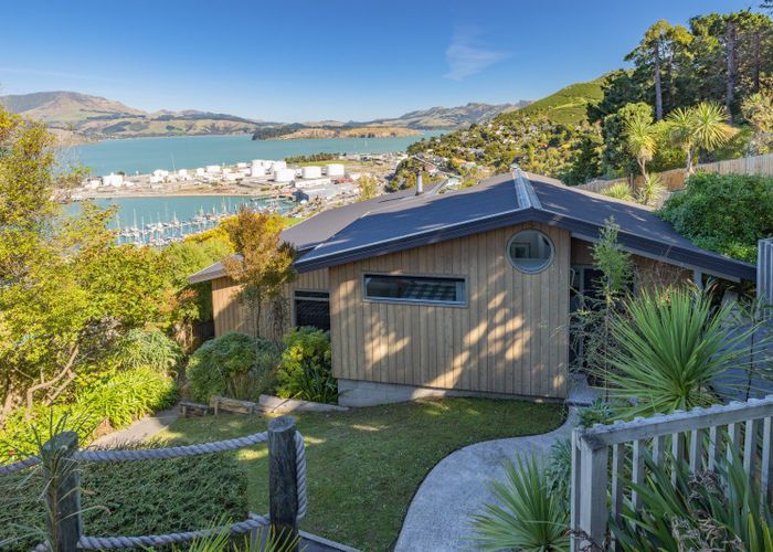  at 19 Bridle Path, Lyttelton, Banks Peninsula, Canterbury
