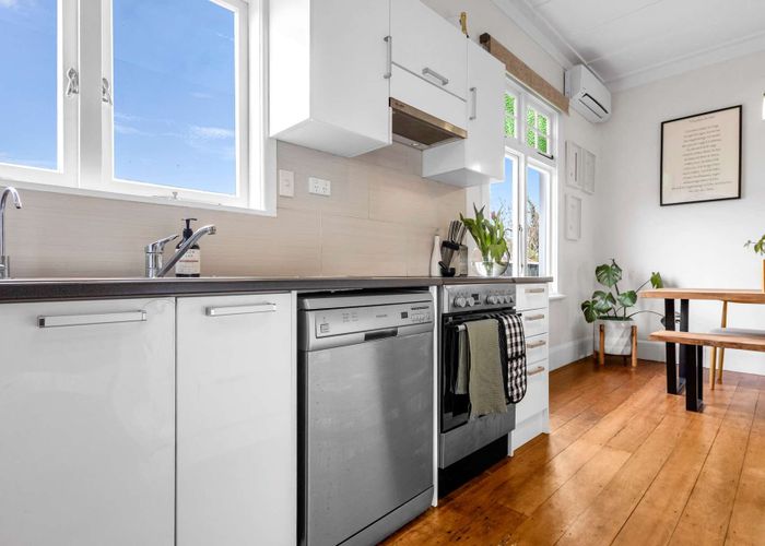  at 800 Victoria Street, Parkvale, Hastings, Hawke's Bay