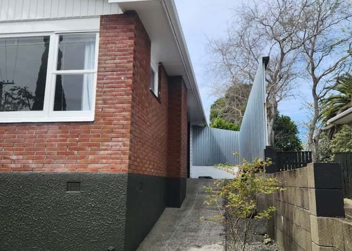  at 6 Gray Avenue, Paraparaumu Beach, Kapiti Coast, Wellington