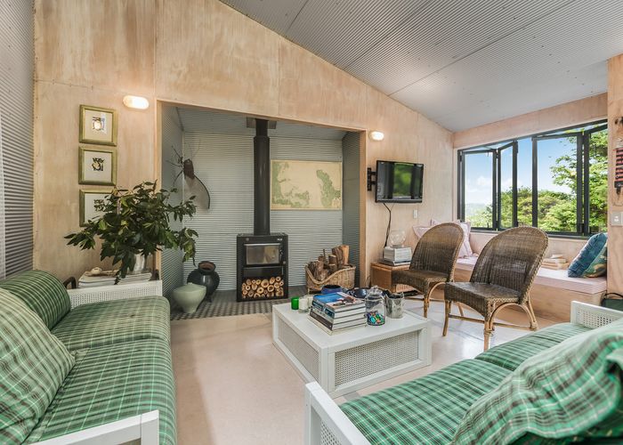  at 29 Hill Road, Palm Beach, Waiheke Island