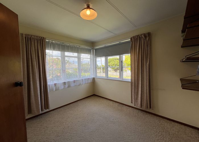  at 10 Te Koa Road, Panmure, Auckland