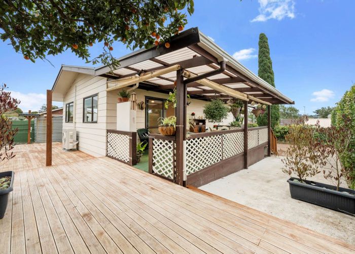  at 1/14 Bahari Drive, Ranui, Auckland