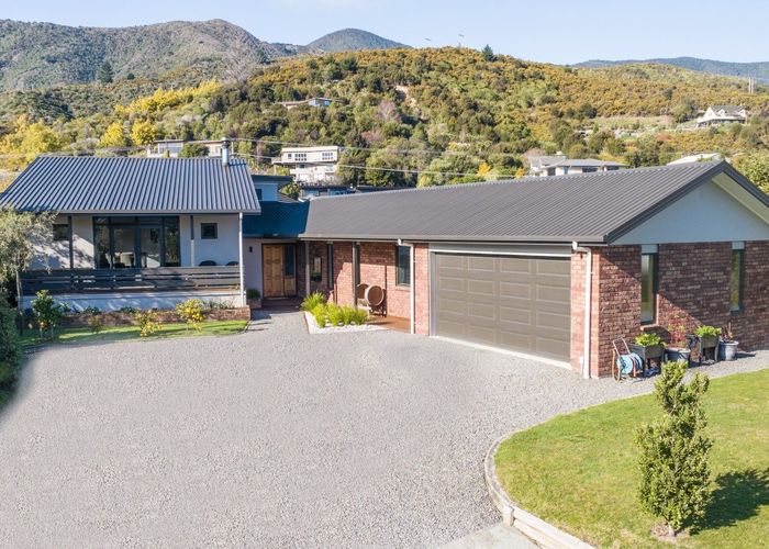  at 15 Boons Valley Road, Waikawa, Picton