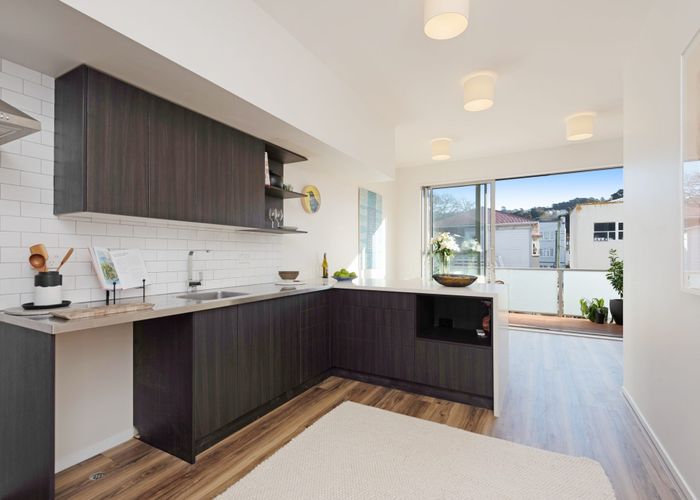  at 242 Victoria Street, Te Aro, Wellington