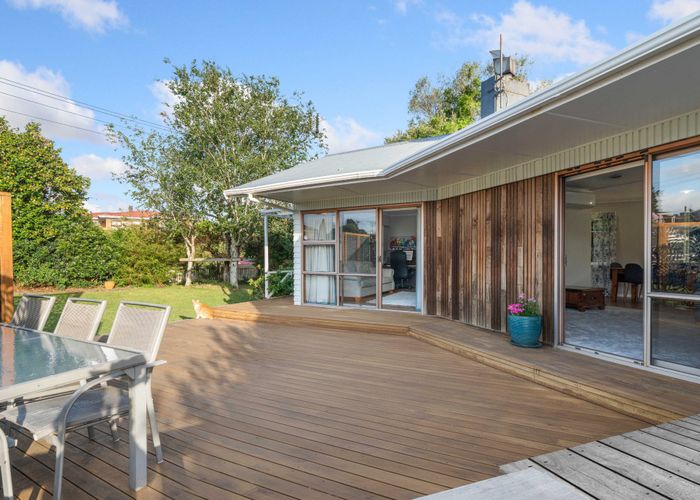  at 59 Greenmeadows Avenue, Manurewa East, Manukau City, Auckland