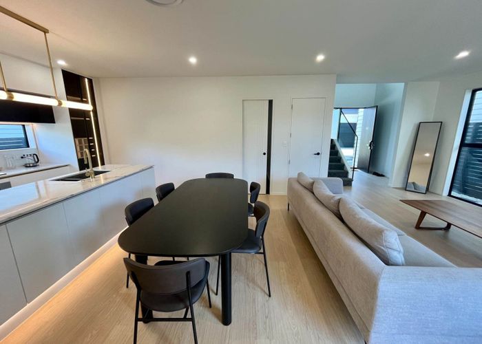  at 6/5 Lemon Grove Lane, Greenhithe, North Shore City, Auckland