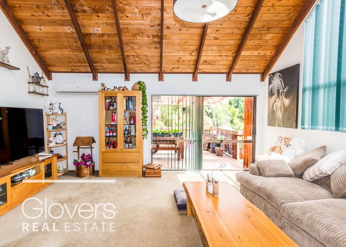  at 26 Puketaha Road, Swanson, Auckland
