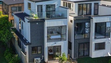  at 9C Glamorgan Drive, Torbay, Auckland