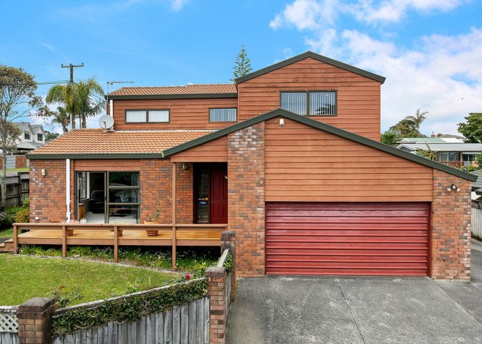  at 1/3 Cleve Road, Green Bay, Waitakere City, Auckland