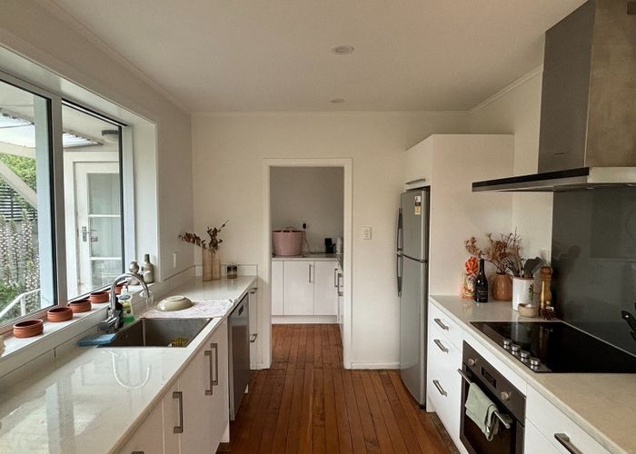  at 4/70 Winchester Street, Merivale, Christchurch City, Canterbury