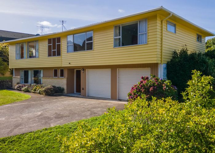  at 48 Oriel Avenue, Tawa, Wellington