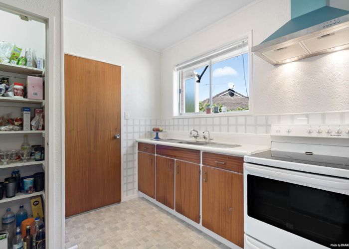  at 1/45 Glenmore Road, Sunnyhills, Auckland