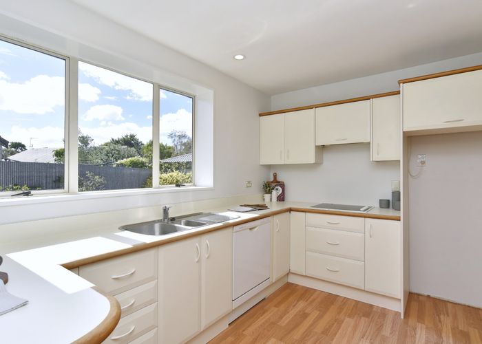  at 34 Wiremu Street, Redwood, Christchurch