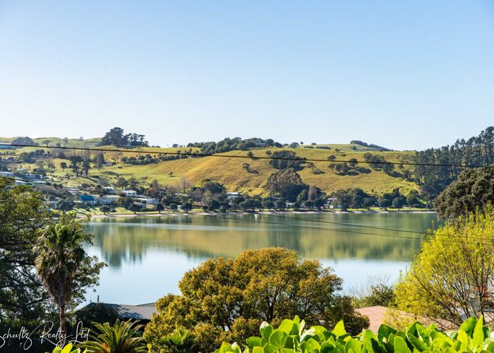  at 12 Cliff Street, Pahi, Paparoa