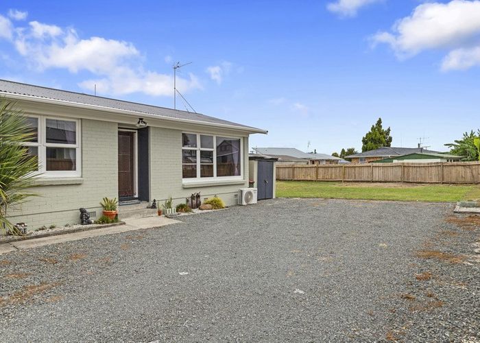  at 19A & 19B Sundown Crescent, Melville, Hamilton, Waikato