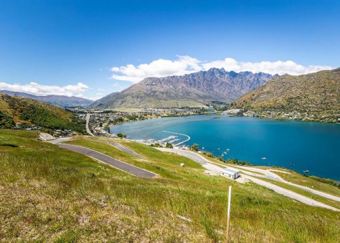  at 10 Snowy Place, Frankton, Queenstown