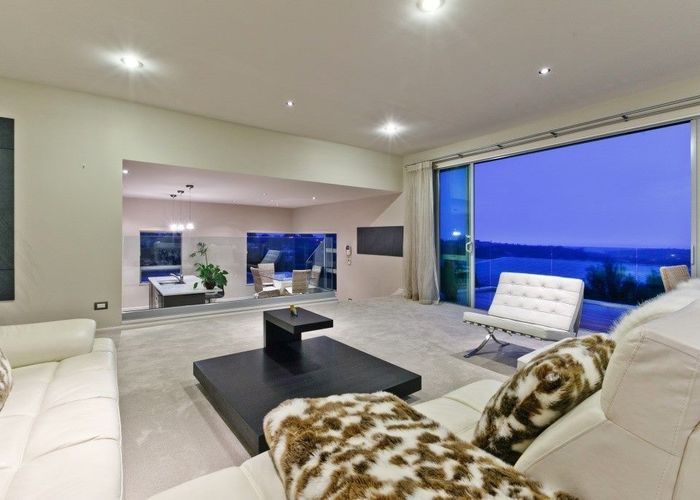  at 76 Fitzwilliam Street, Torbay, North Shore City, Auckland