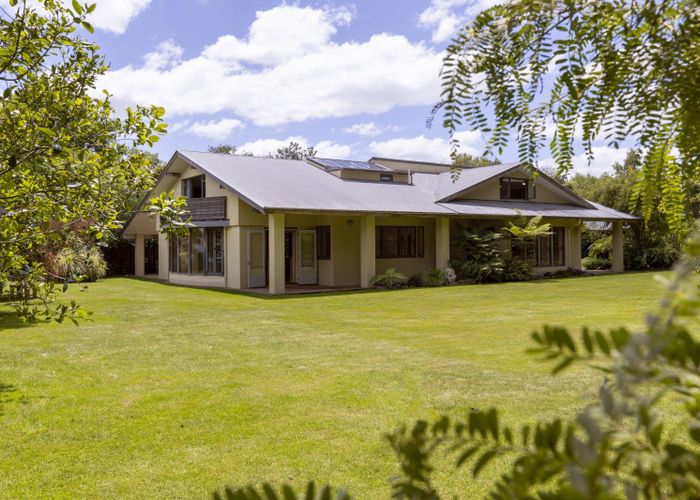  at 194 and 196 State Highway One, Waitahanui, Taupo, Waikato