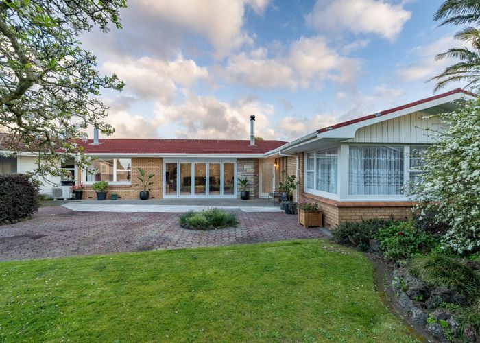  at 1 Winspear Place, Papatoetoe, Manukau City, Auckland