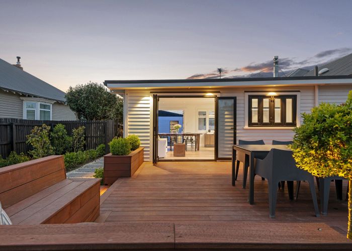  at 136 Weston Road, St Albans, Christchurch