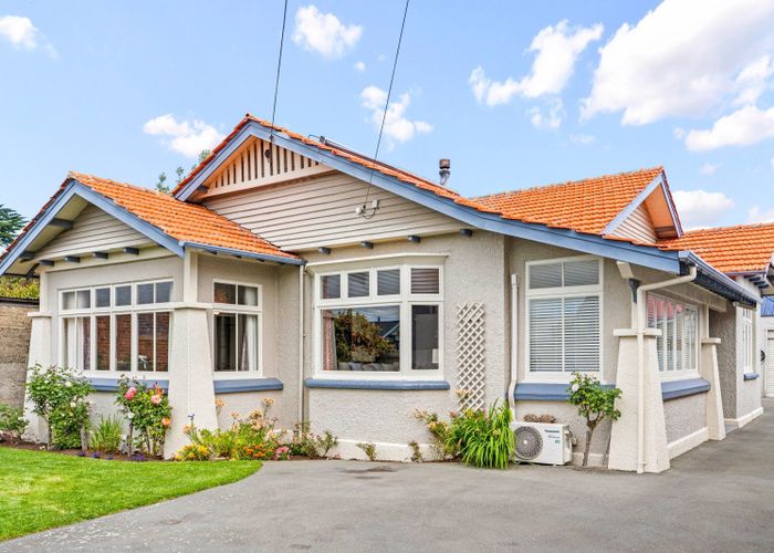  at 14 Kennedy Street, Saint Clair, Dunedin, Otago