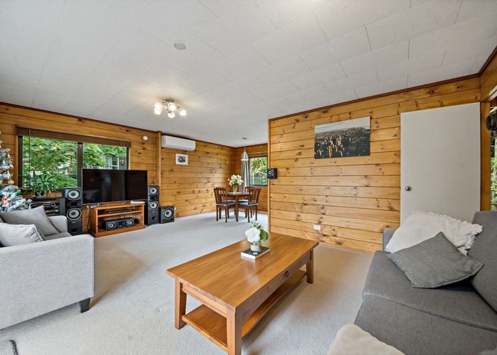  at 49A Pilkington Road, Panmure, Auckland