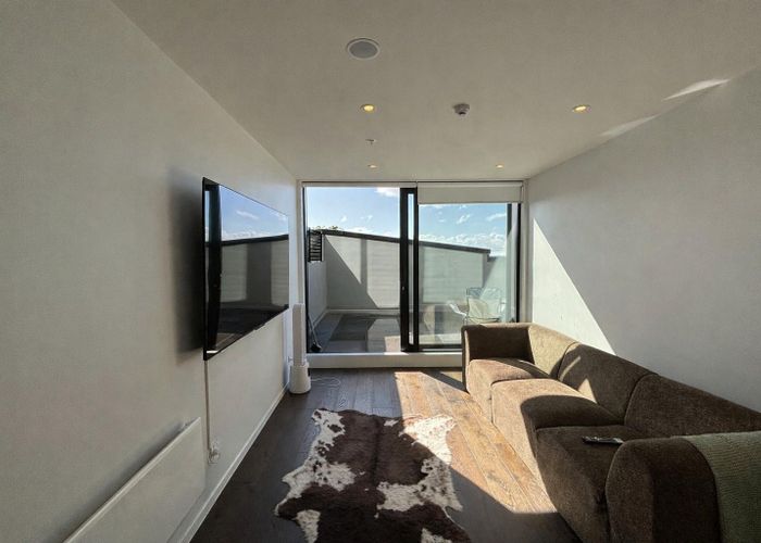  at 214/158 Onehunga Mall, Onehunga, Auckland City, Auckland