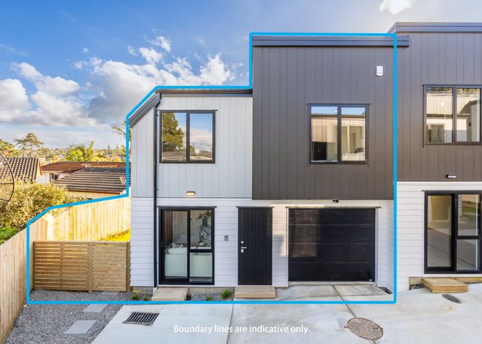  at 5/24 Tupaki Place, Pakuranga Heights, Manukau City, Auckland