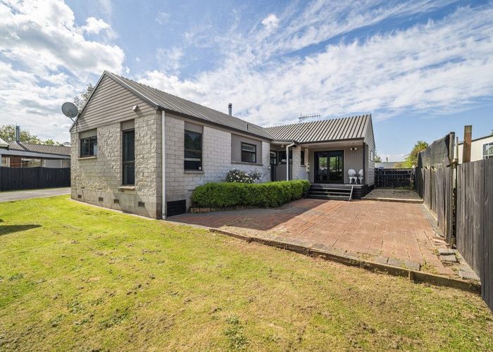  at 11 Streamdale Place, Ngongotaha, Rotorua, Bay Of Plenty