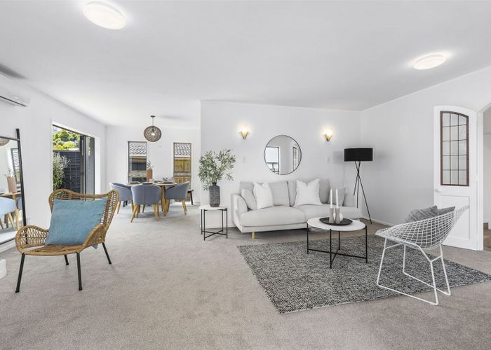 Free property data for 65 Stapleford Crescent, Browns Bay, Auckland