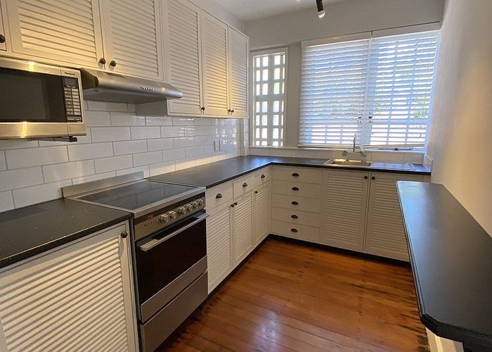  at 3 Auckland Road, St Heliers, Auckland