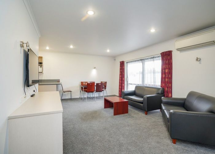  at 8C Camden Street, Turnbull Thomson Park, Invercargill, Southland