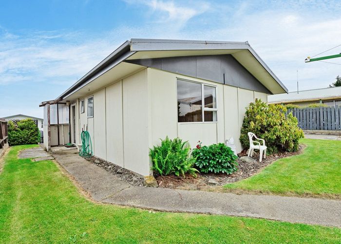  at 34 Iona Court, Strathern, Invercargill