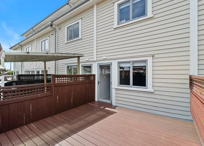  at 5/289 Shirley Road, Papatoetoe, Manukau City, Auckland