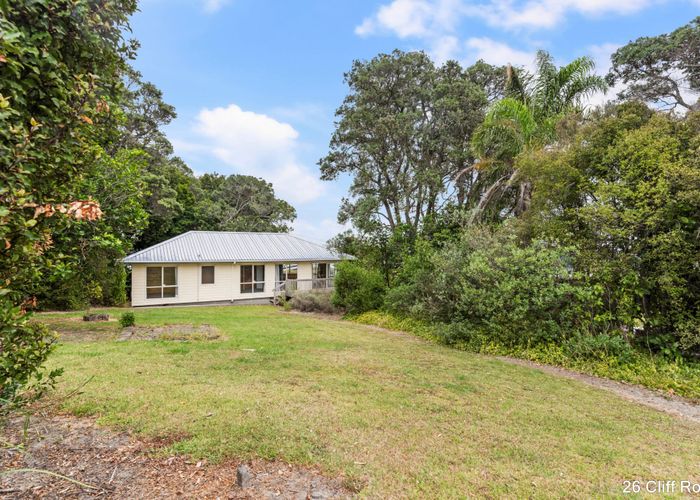  at 26 Cliff Road, Torbay, North Shore City, Auckland