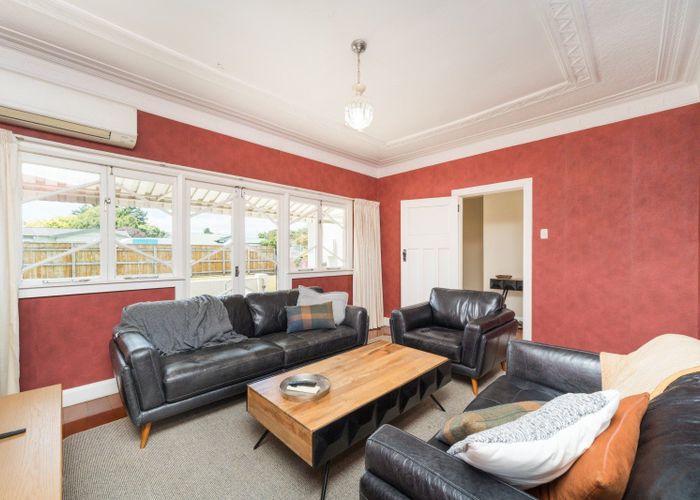  at 8 Russell Street, City Centre, Palmerston North, Manawatu / Whanganui