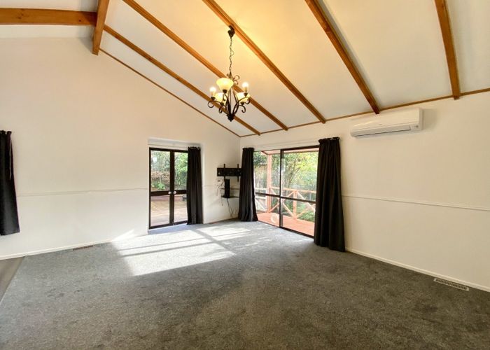  at 1/8 Alston Avenue, Kelston, Auckland