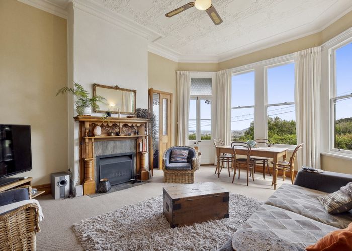  at 2 Clifford Street, Dalmore, Dunedin