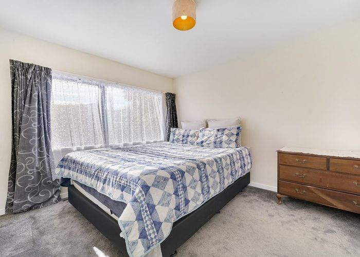  at 17a Tennessee Avenue, Mangere East, Manukau City, Auckland