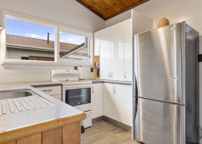  at 398 Carrington Street, Upper Vogeltown, New Plymouth