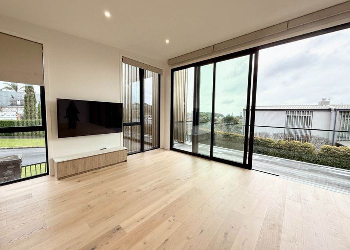  at 1B/42 Codrington Crescent, Mission Bay, Auckland City, Auckland