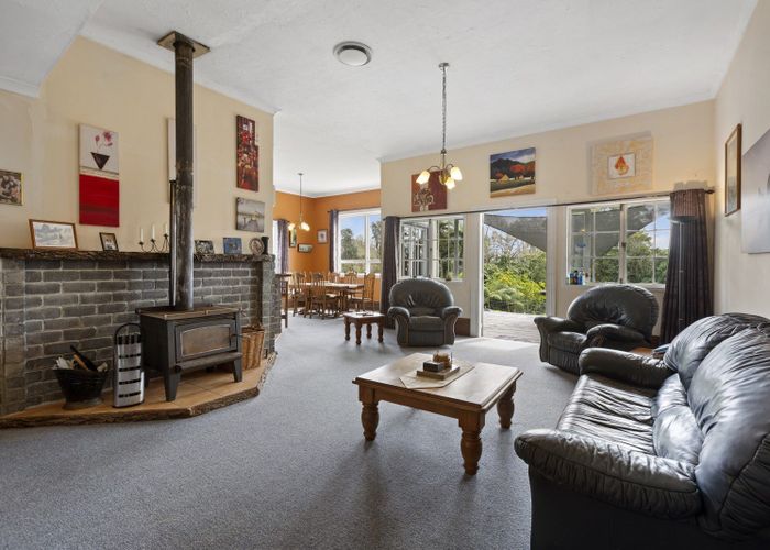  at 863 Mountain Road, Waiongana, Inglewood