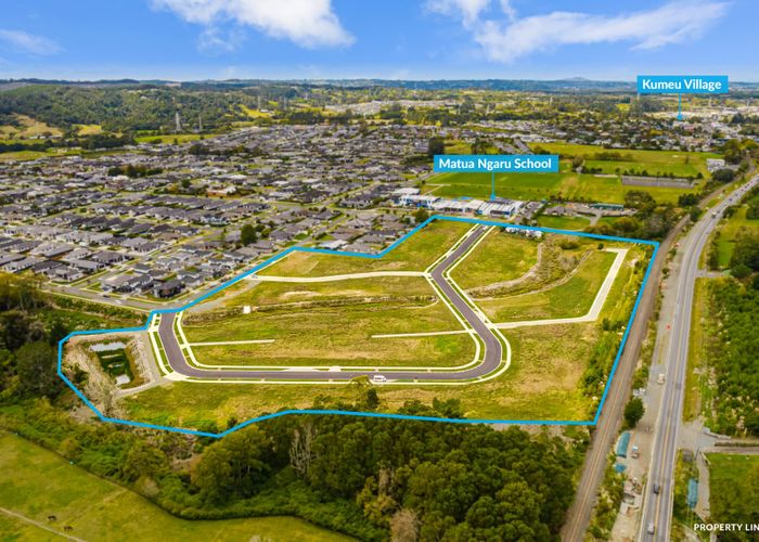  at 16 McIndoe Road, Huapai, Rodney, Auckland