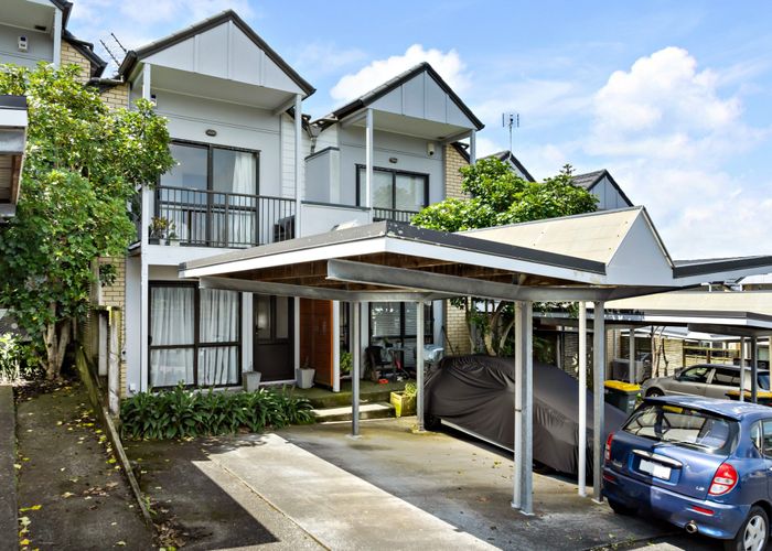 at 4/94 Glengarry Road, Glen Eden, Waitakere City, Auckland