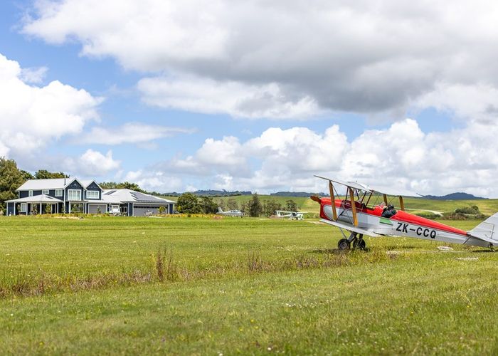  at 10 and 12 Turaki Lane, Kaipara Flats, Warkworth, Rodney, Auckland
