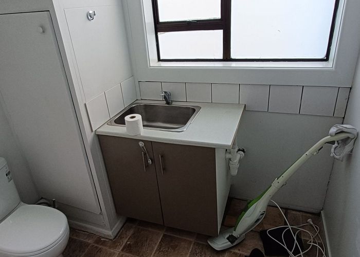  at 104 Lyttelton Street, Spreydon, Christchurch City, Canterbury