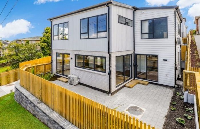  at 5 Subritzky Avenue, Mount Roskill, Auckland